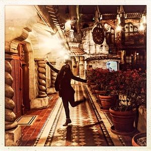 Meet your Posher, Zippy